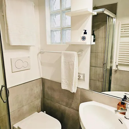 Διαμέρισμα Claudia's Luxurious Garden Μοντερόσο αλ Μάρε