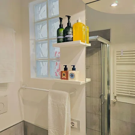 Διαμέρισμα Claudia's Luxurious Garden *