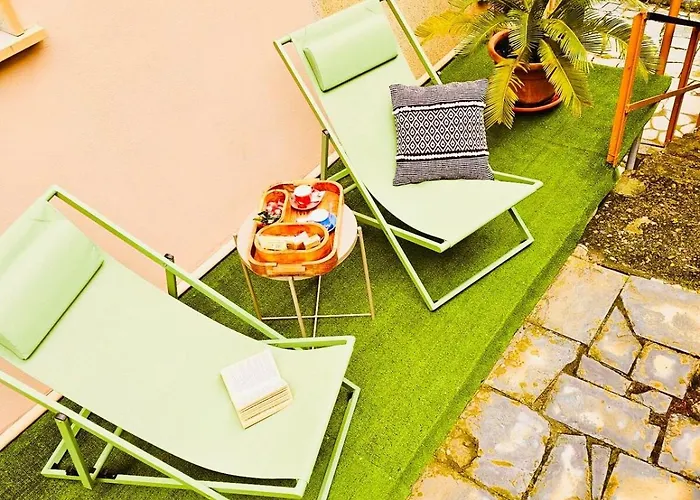 Claudia's Luxurious Garden Apartmán Monterosso al Mare